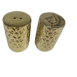 Isola Cucina Gold Honeycomb salt & Pepper Shakers Shiny Finish
